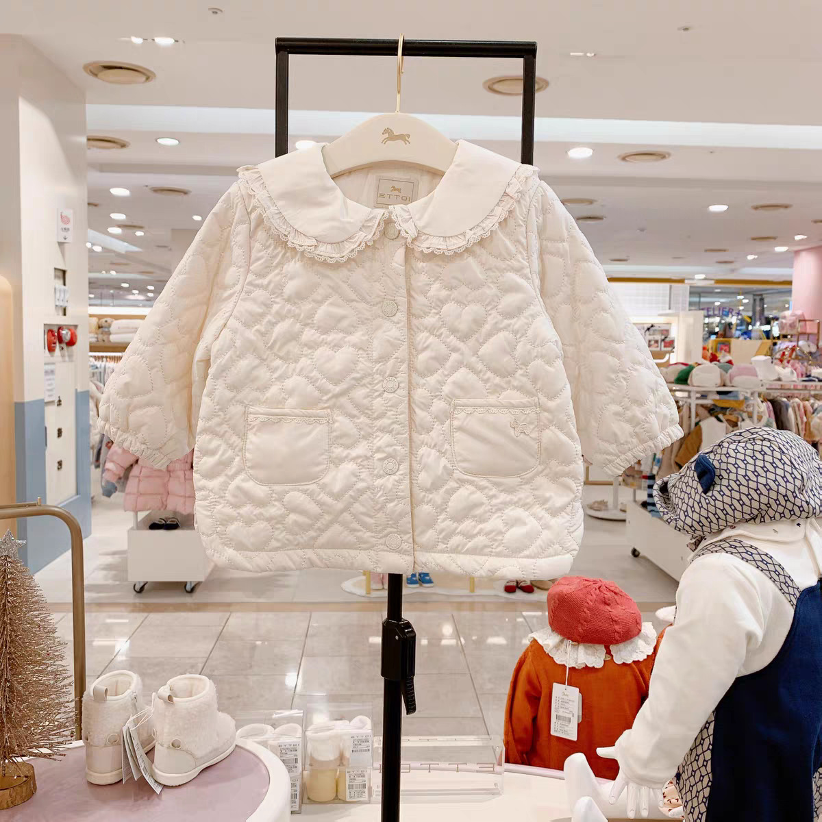 Spring Girls' Lace-trimmed Thin Quilted Jacket