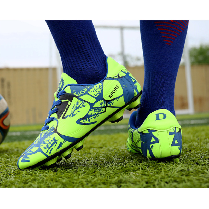 36-45 Football Shoes Sneakers Men Women,Low Top Spike Cleats Football Boots Youth…