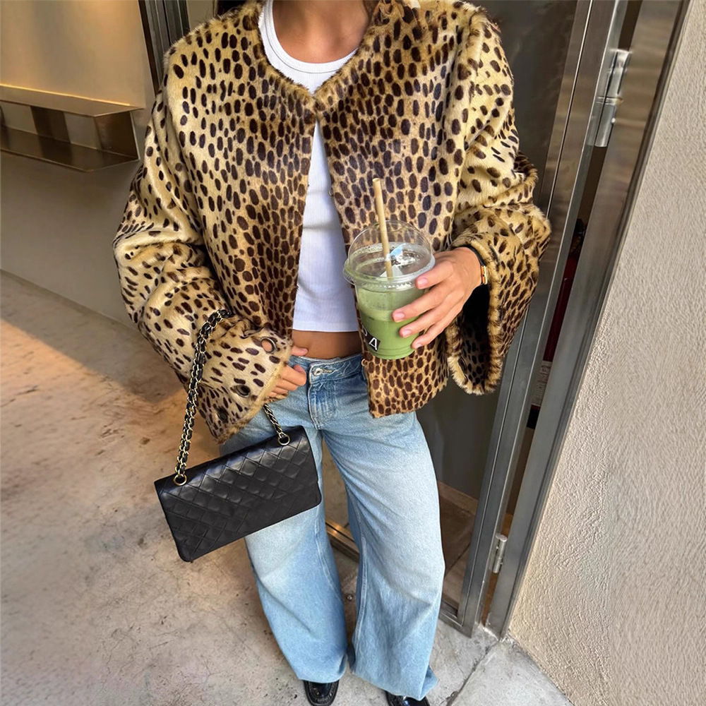 Women's Warm Leopard-print Short Jacket