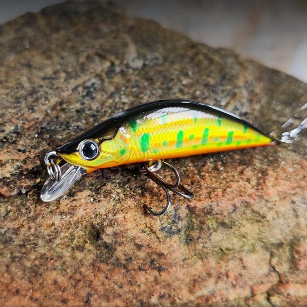 Twitching Sinking Micro Lure With A Single Hook Suitable For All Water Layers