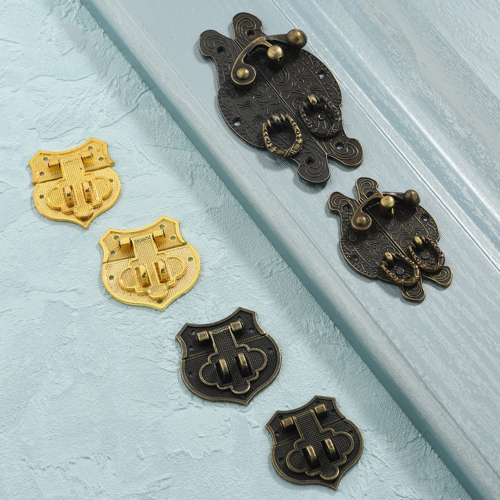 Chinese-style Antique-inspired Heart-shaped Furniture Alloy Box Latch Accessories
