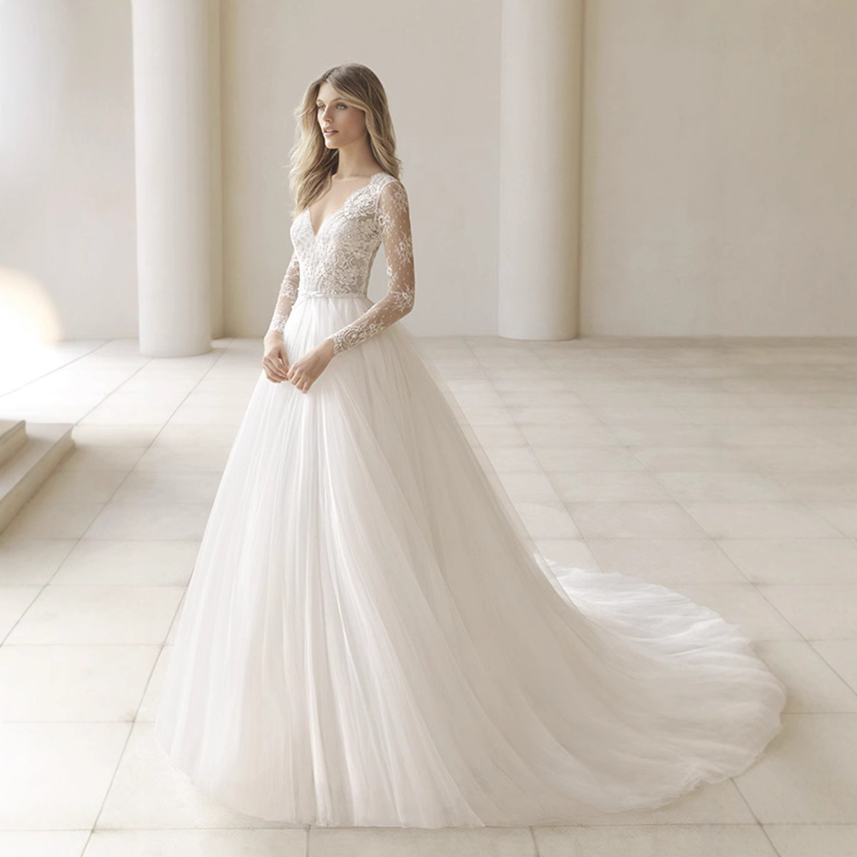 Elegant Lace Long Sleeve V-Neck Wedding Dress Bridal Gown With Delicate Detailing For…