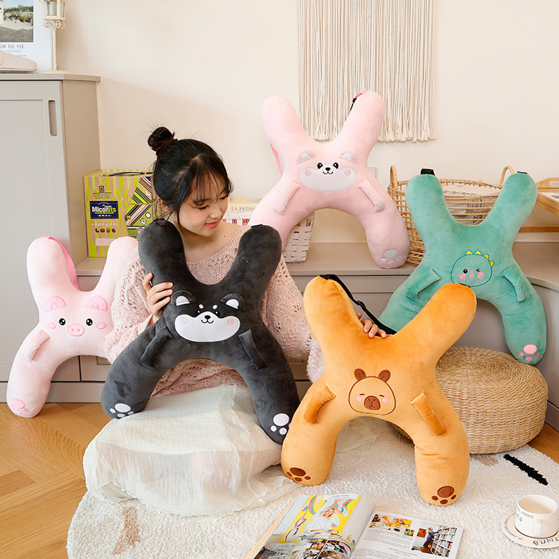 Pig-shaped Husky Pillow Childrens Car Neck Support