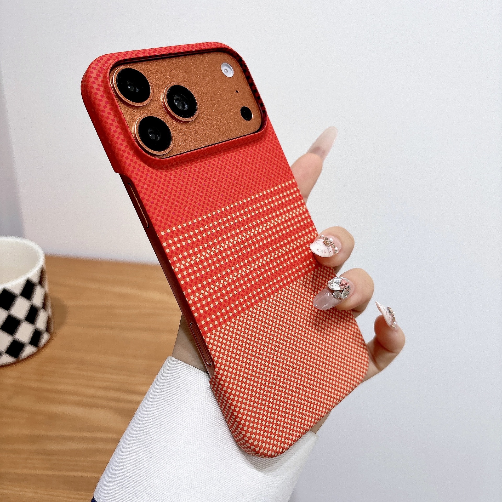 Compatible With The 18 Pro Max Carbon Fiber Magnetic Phone Case
