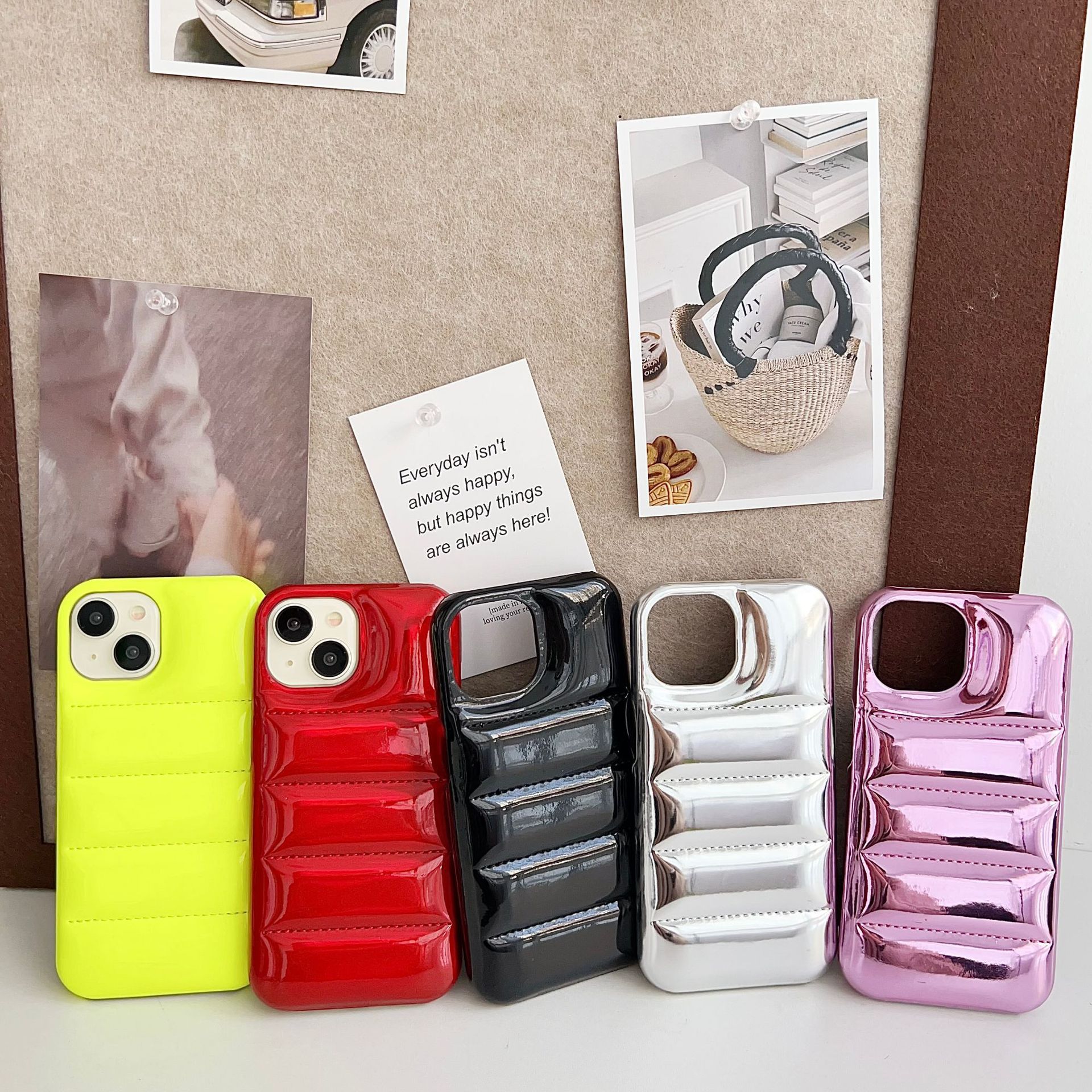 Applicable 17pm Aurora Down Jacket Glossy High-End Laser Phone Case