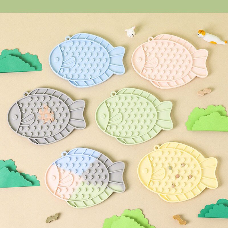 Silicone Suction-cup Licking Slow-feeding Mat