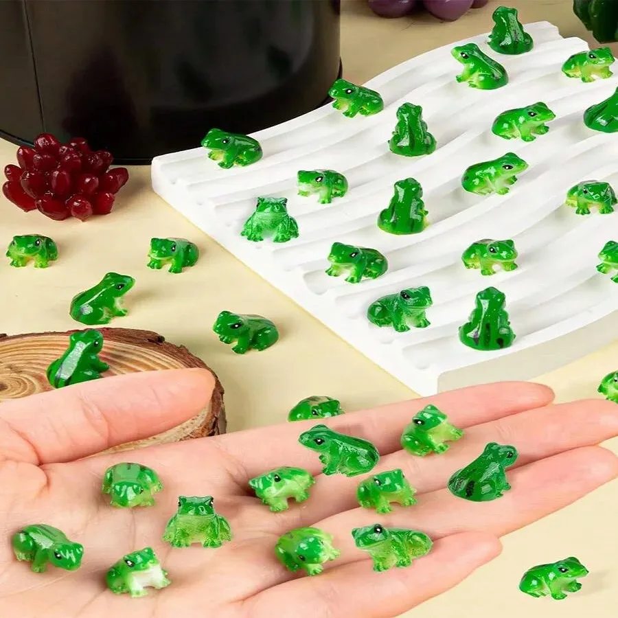 10-Pack Mini Resin Frog Figurines Set for Aquarium Decor,Terrarium,Zen Garden,Creative…