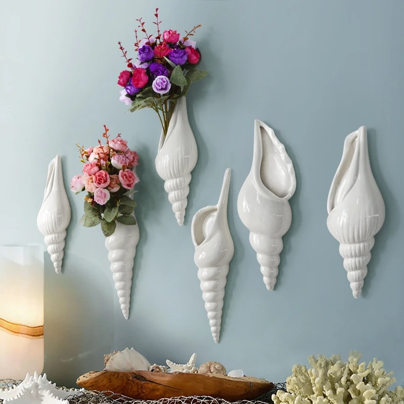 1-Pack Amagogo Modern White Ceramic Sea Shell Conch Flower Vase Wall Hanging Home Decor