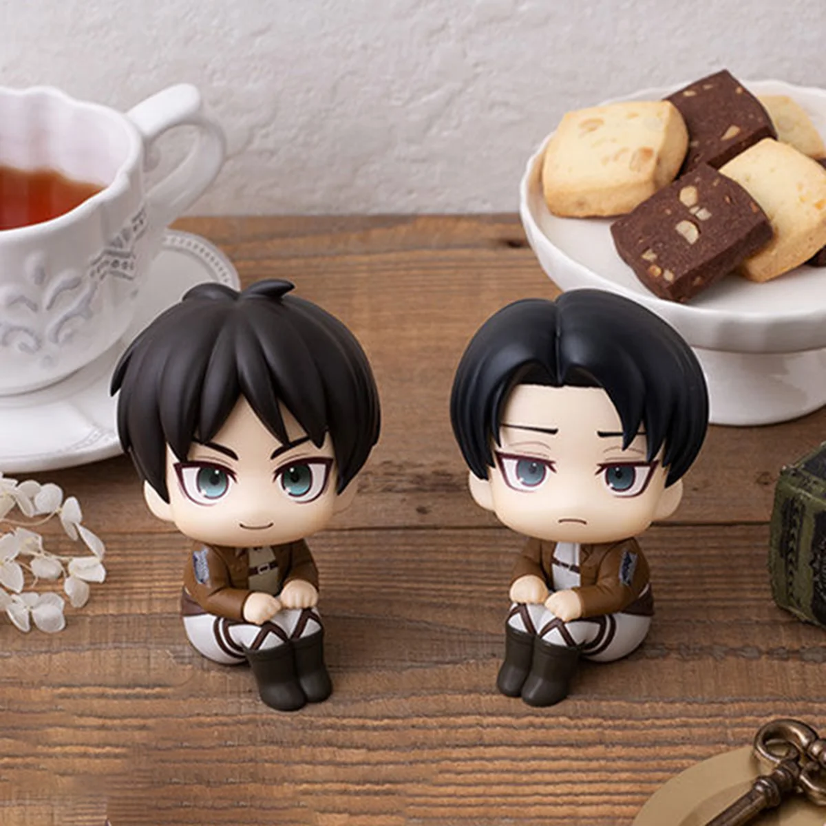 Attack on Titan Eren Jaeger Levi Ackerman Lookup Series Anime Action Figure Model Statue…