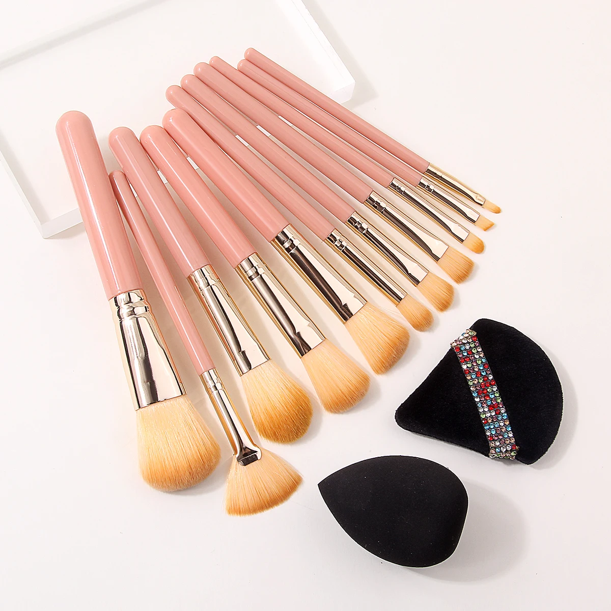 Makeup Brush Set Soft Fluffy Professiona Cosmetic Foundation Powder Eyeshadow Kabuki…
