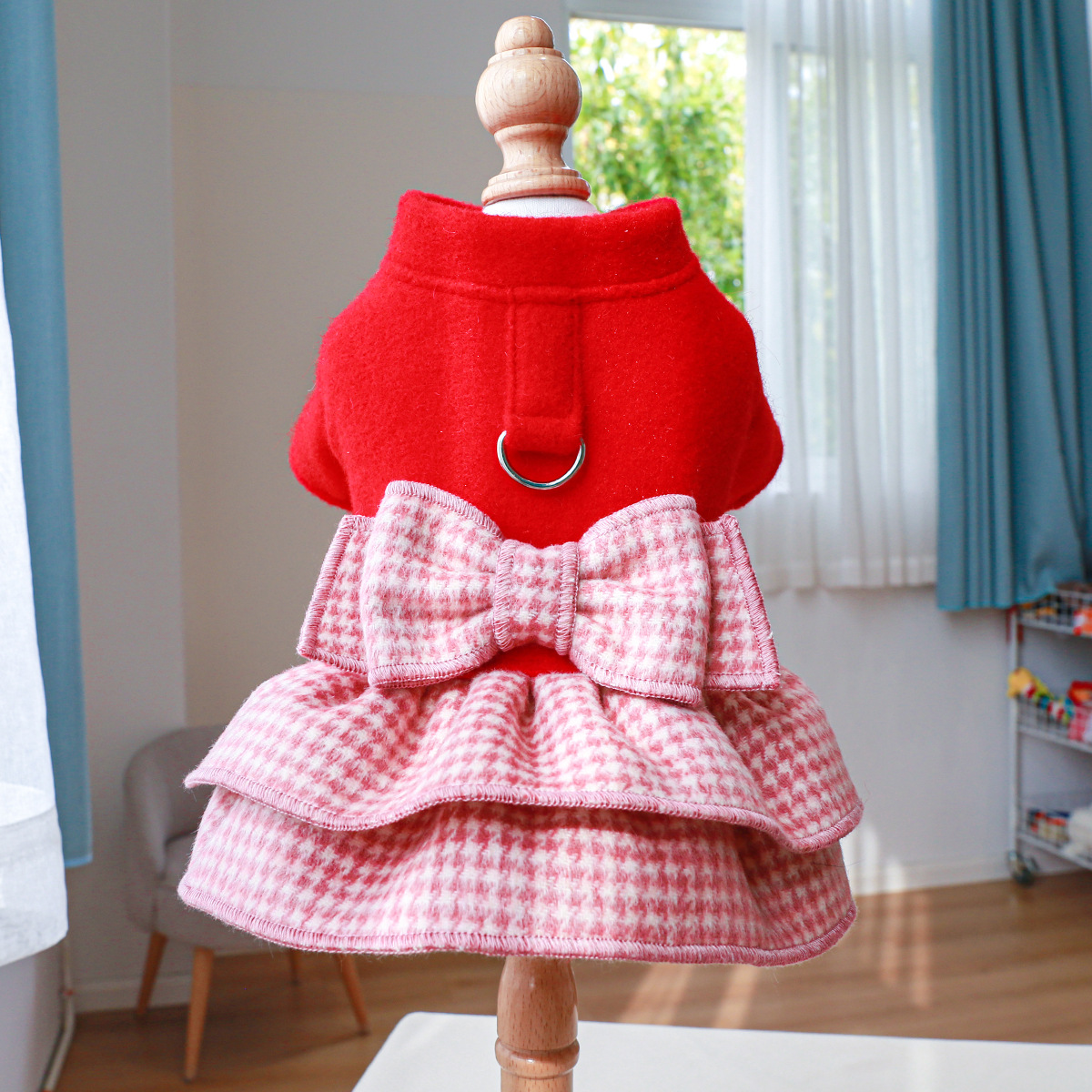 Pet Clothes Love-Heart Scented Skirt