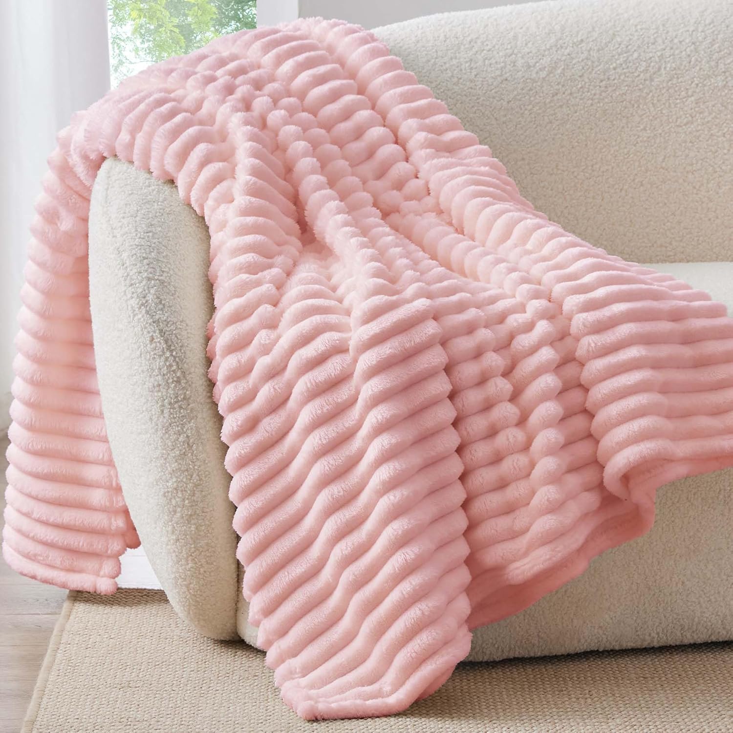 Pink Fleece Throw Blanket 50x60 Inch, Fluffy Soft Blanket For Couch, Sofa, Bed, Bedroom…