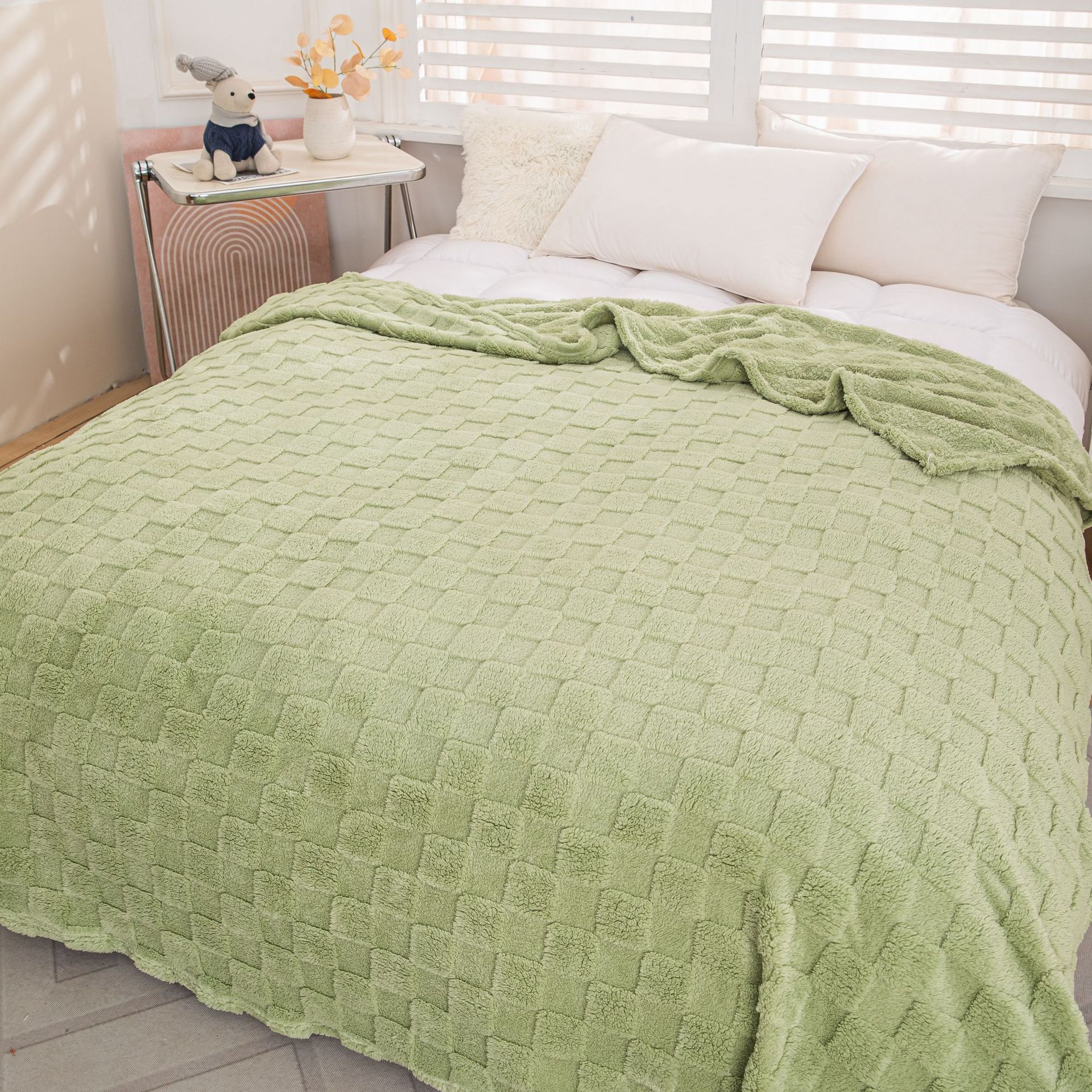 Thickened Taffeta-plaid Nap Coral Fleece Blanket