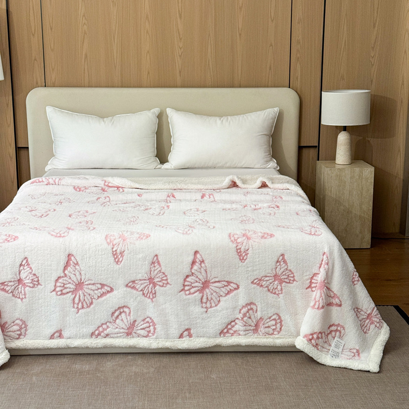Double-layer Cationic Jacquard Butterfly-patterned Taffeta Fleece Blanket