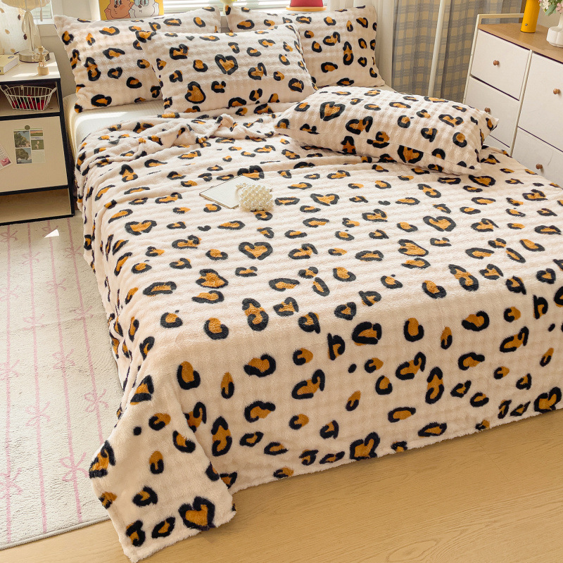 Leopard-print Bubble Fleece Blanket For Office Naps