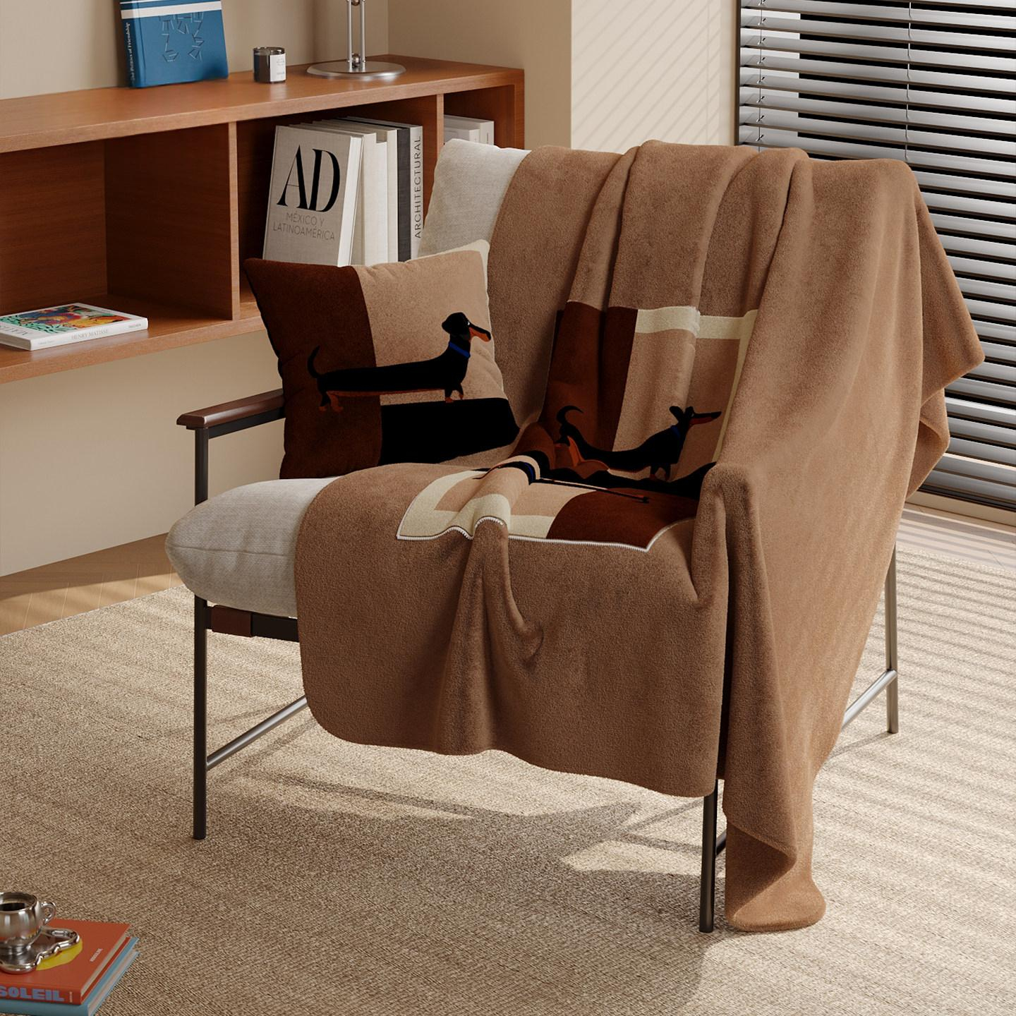 Stroll Sausage Pillow Blanket Foldable Air-Conditioning Blanket