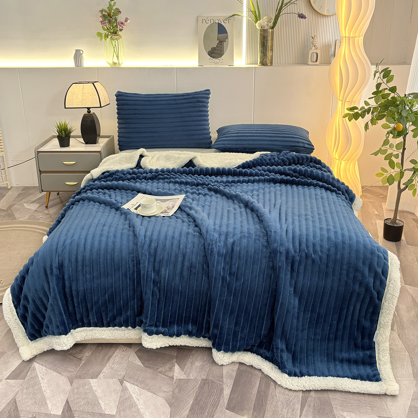 Double-layer Striped Lambswool Flannel Blanket