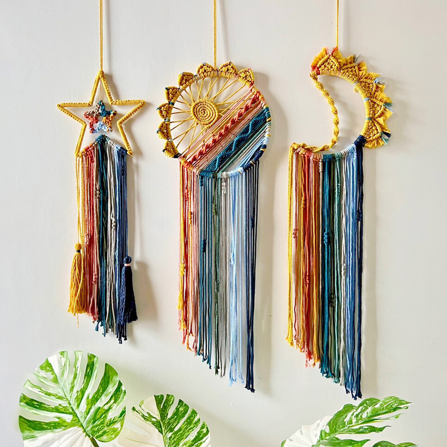 Bohemian-style Wall Hanging Tapestry With Tassels