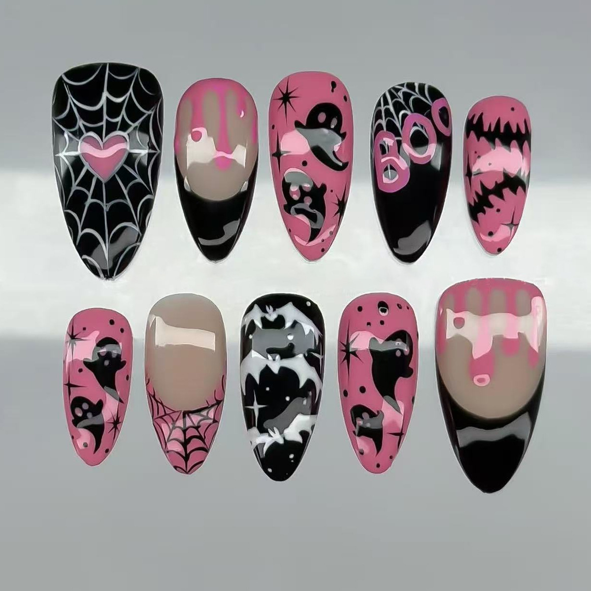 Halloween 30-piece Assorted-size Pre-made Nails