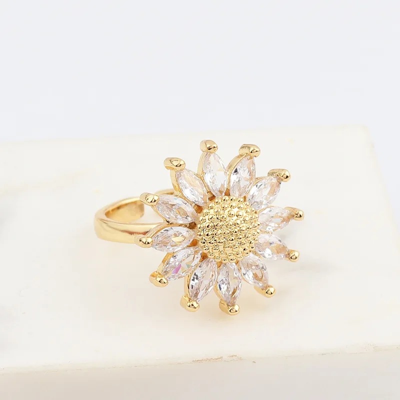 Stylish High-end Zircon-inlaid Open Ring For Women