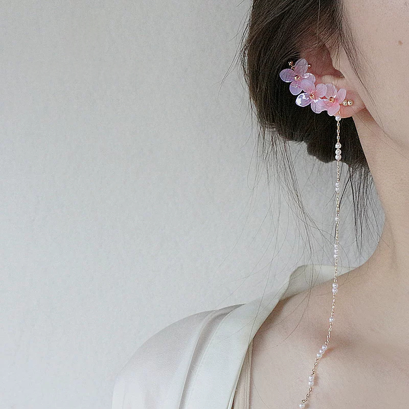 Elegant French-style One-piece Ear Cuff