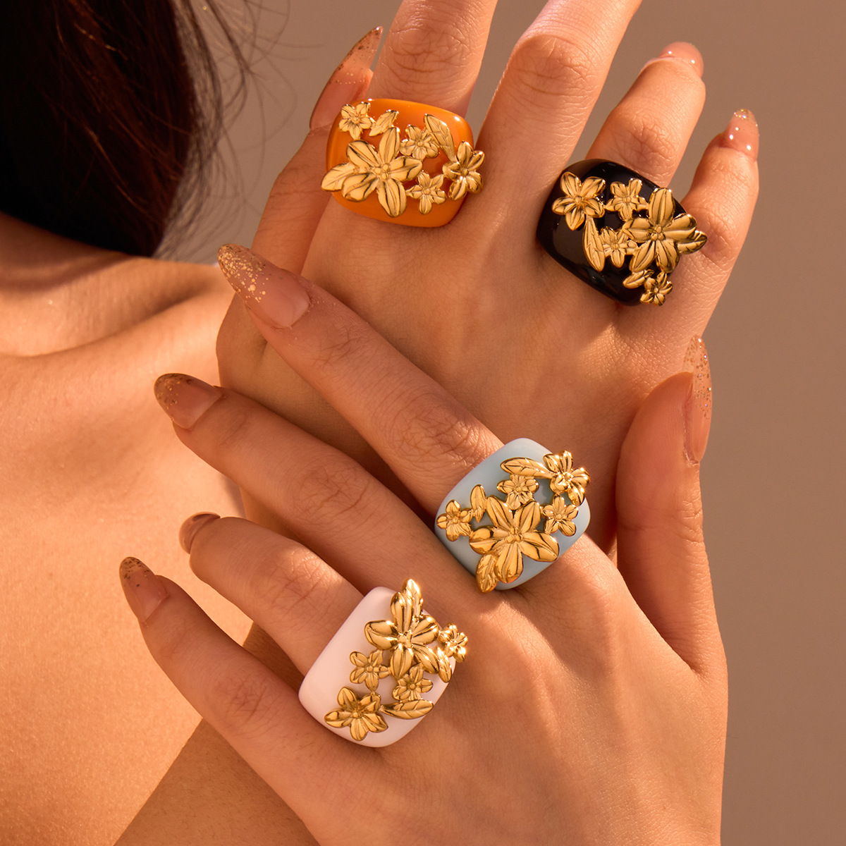 Floral-cluster Ring Sophisticated And Versatile For Women