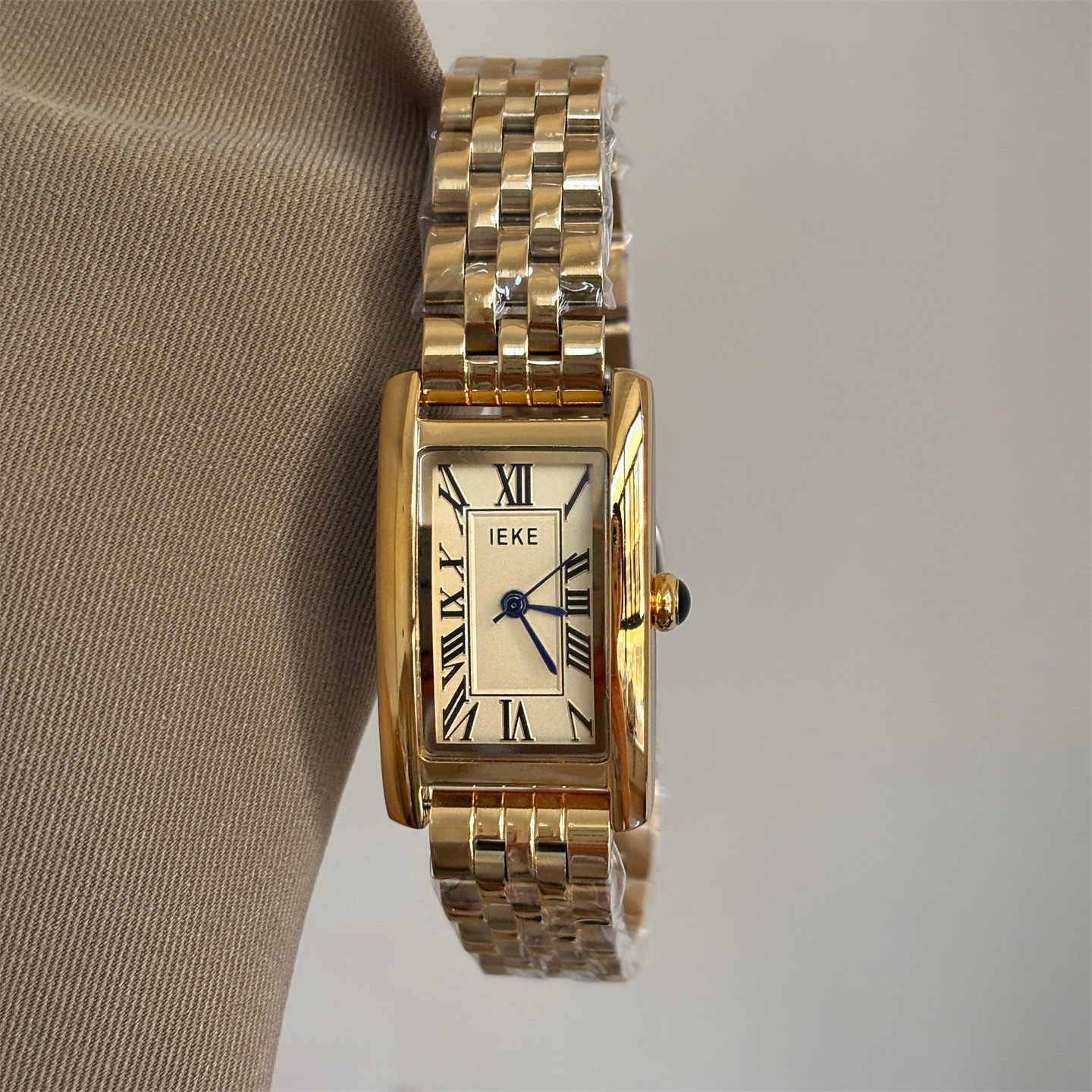 Roman Fashion Girls' Quartz Watch