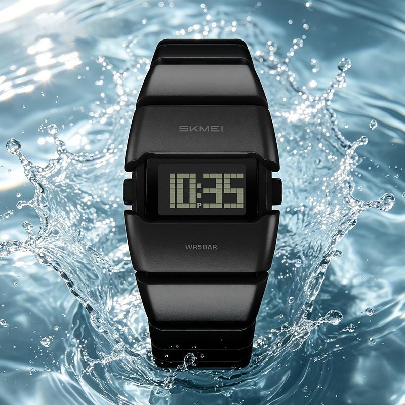 Waterproof Electronic Men's Gold Trendy Chronograph Watch
