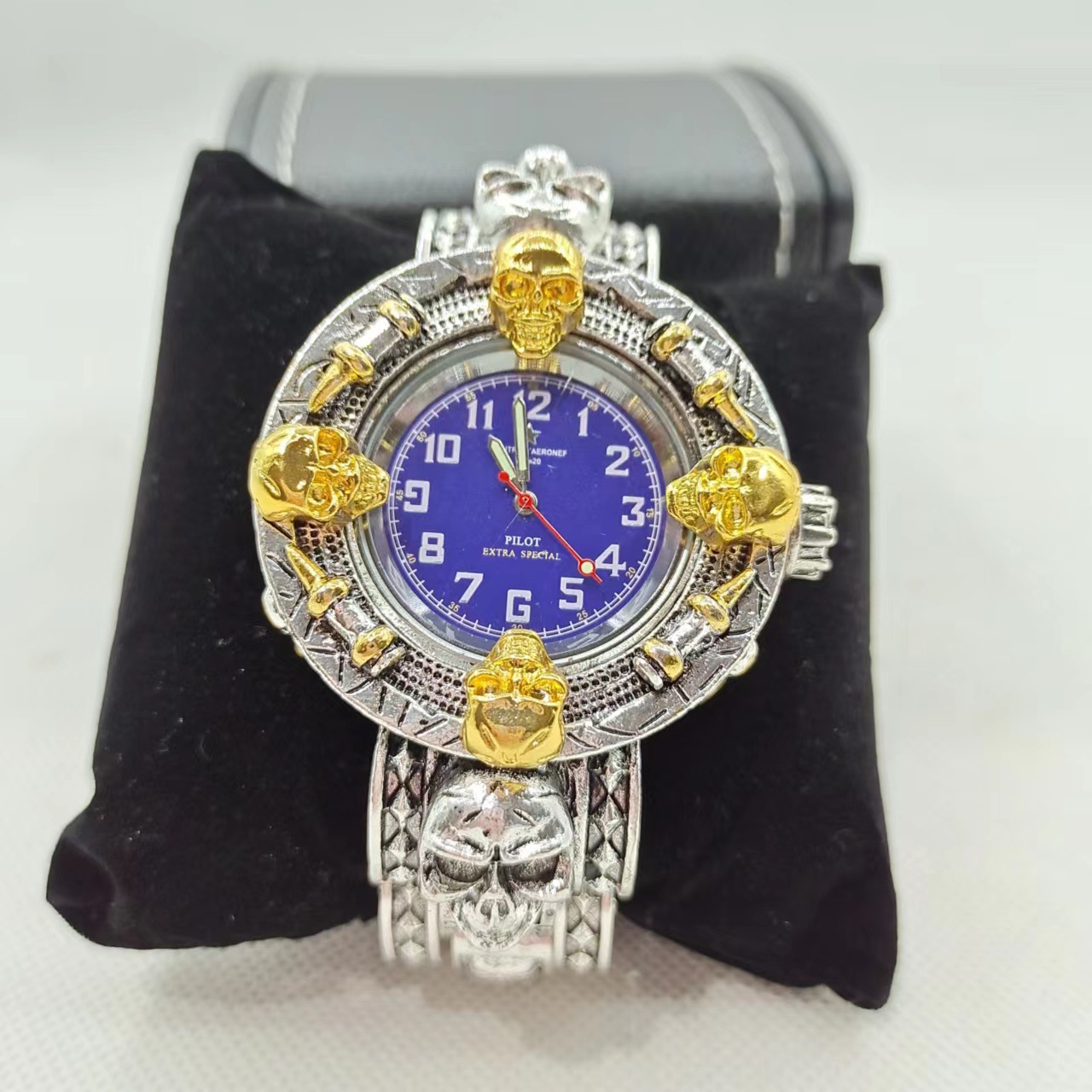 Alloy Craft Ornament Electronic Watch