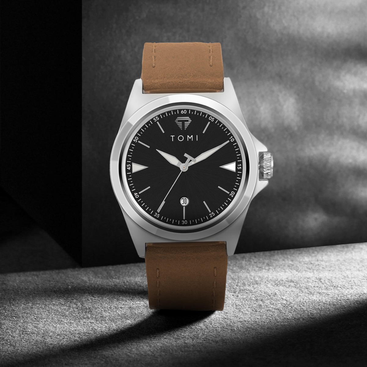 Waterproof Fashionable Leather-Strap Quartz Mens Watch For Students