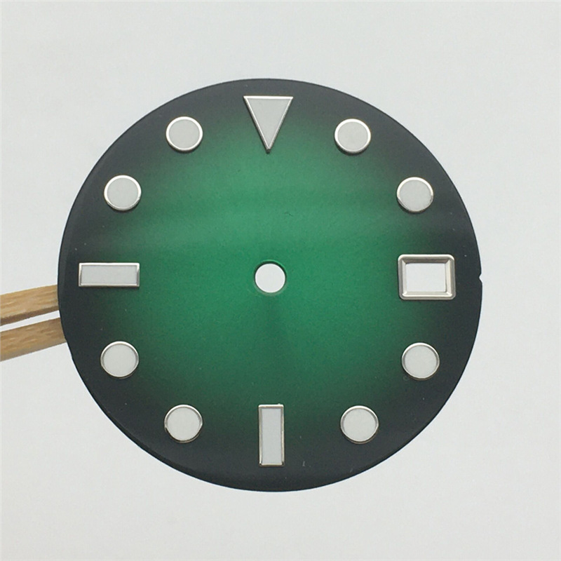 28.5mm Dial Conversion With Luminous Numerals Compatible With The NH35A Movement