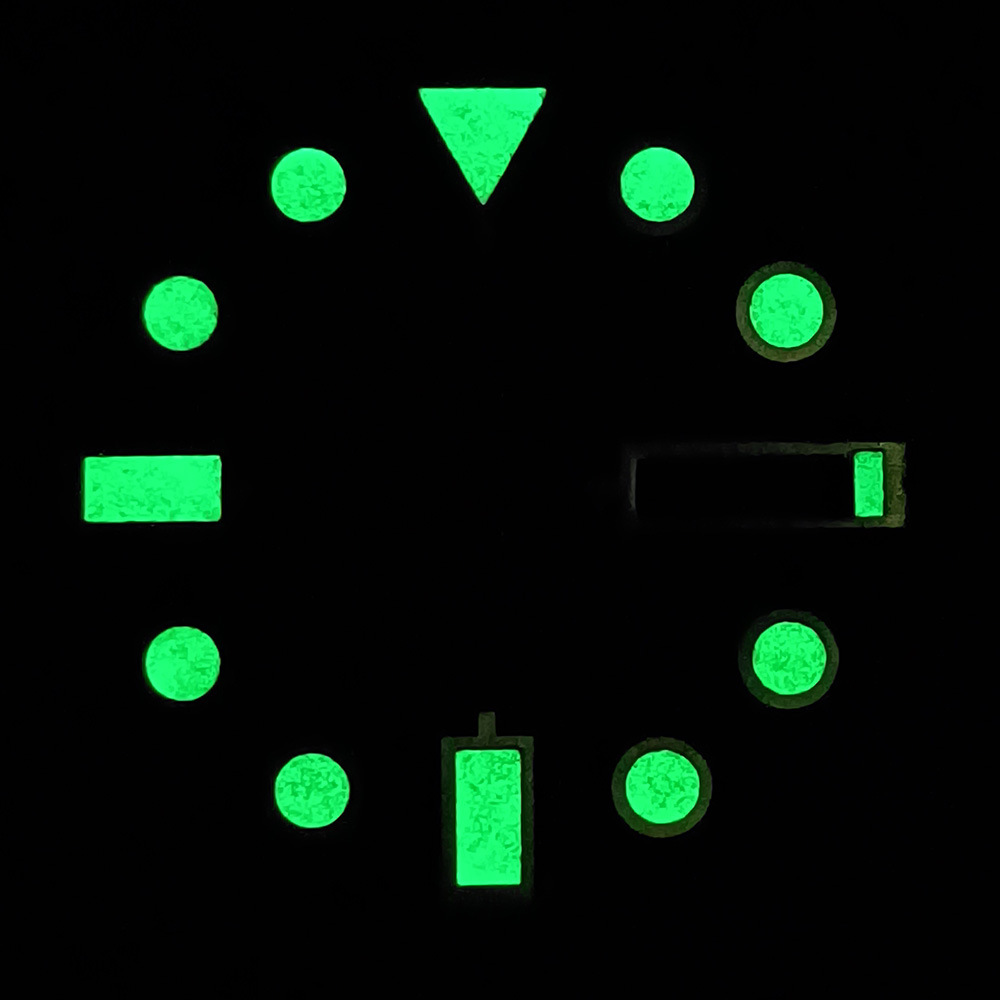Dive Timing Accessory With A Luminous Dial Suitable For The NH35 Movement