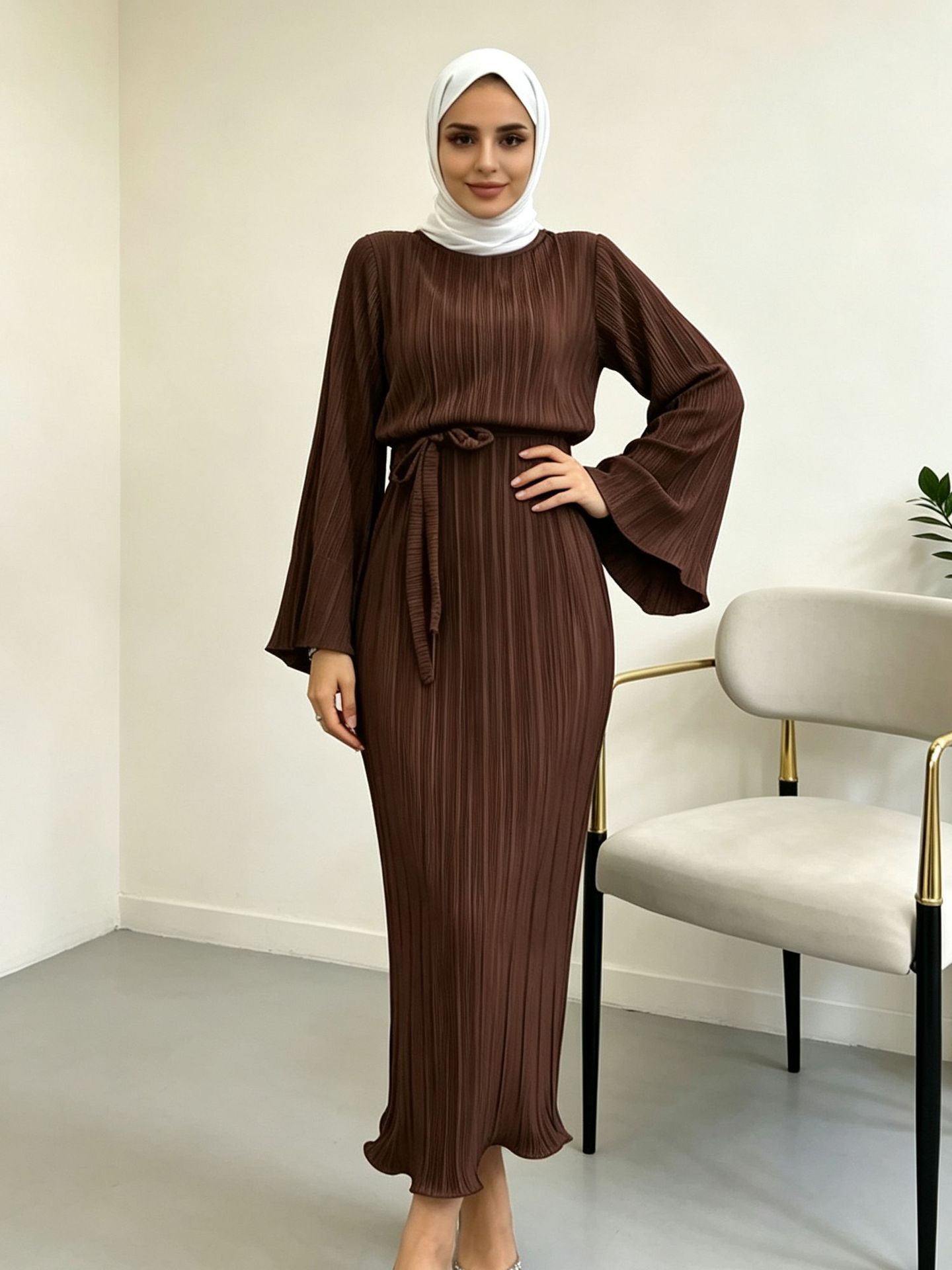 Drapey Pleated Dress, Solid Color, Round Neck, Waist-cinching, Slimming, Bell-sleeve Long…