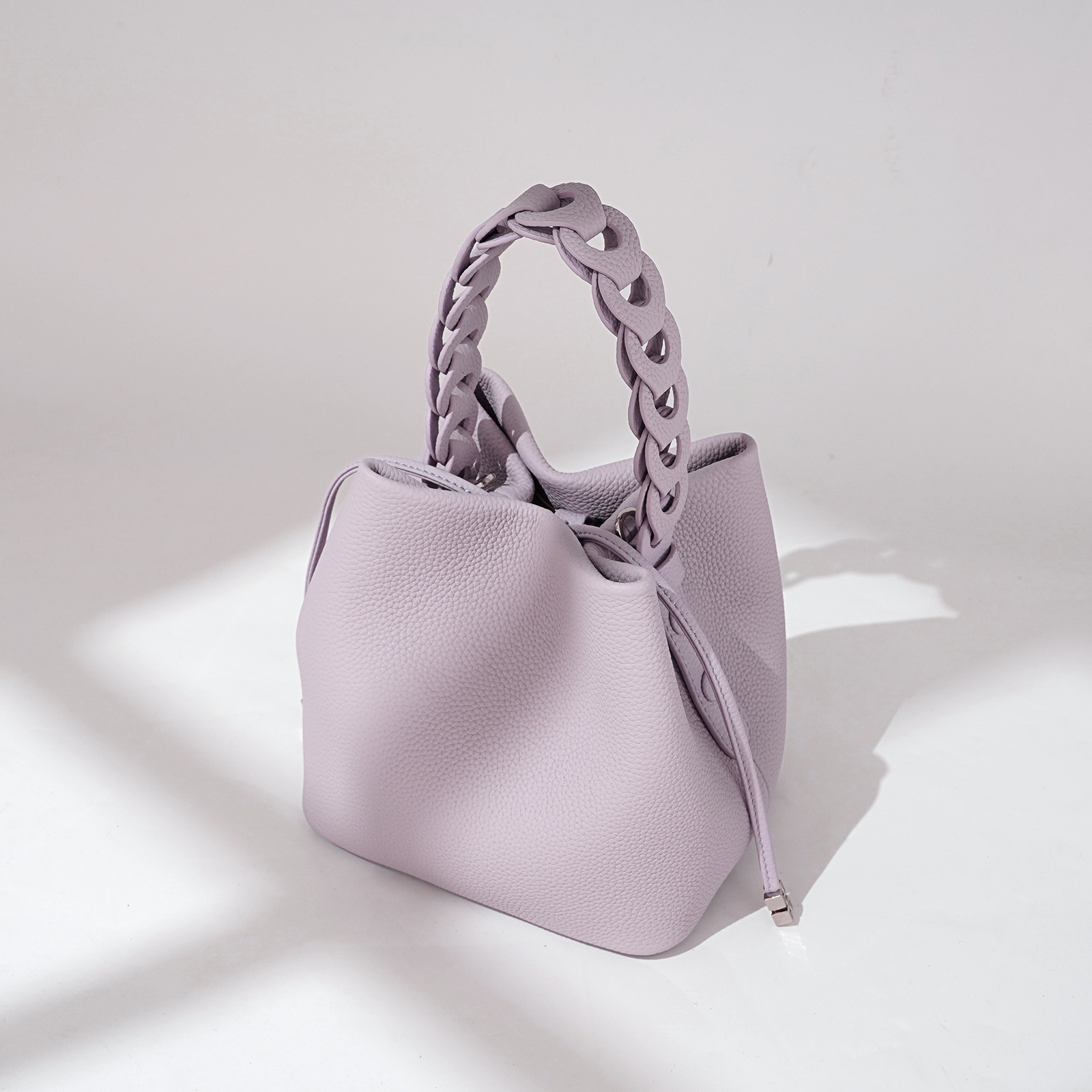 Summer Top-grain Leather Bucket Bag
