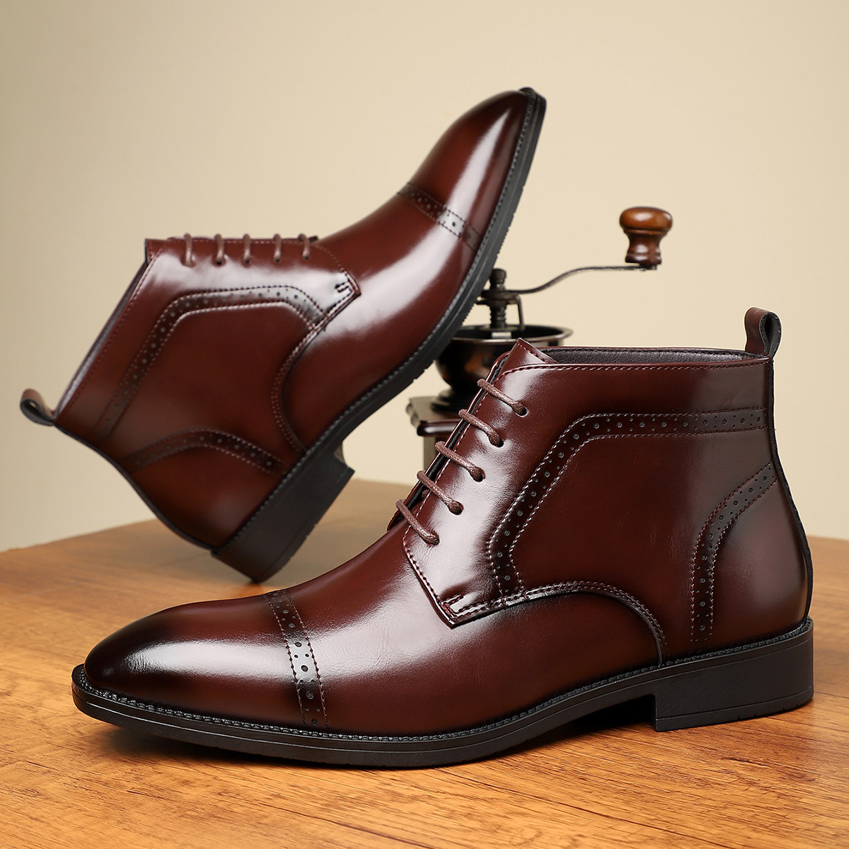 Men's Business Formal Leather Shoes Made From Full-grain Cowhide