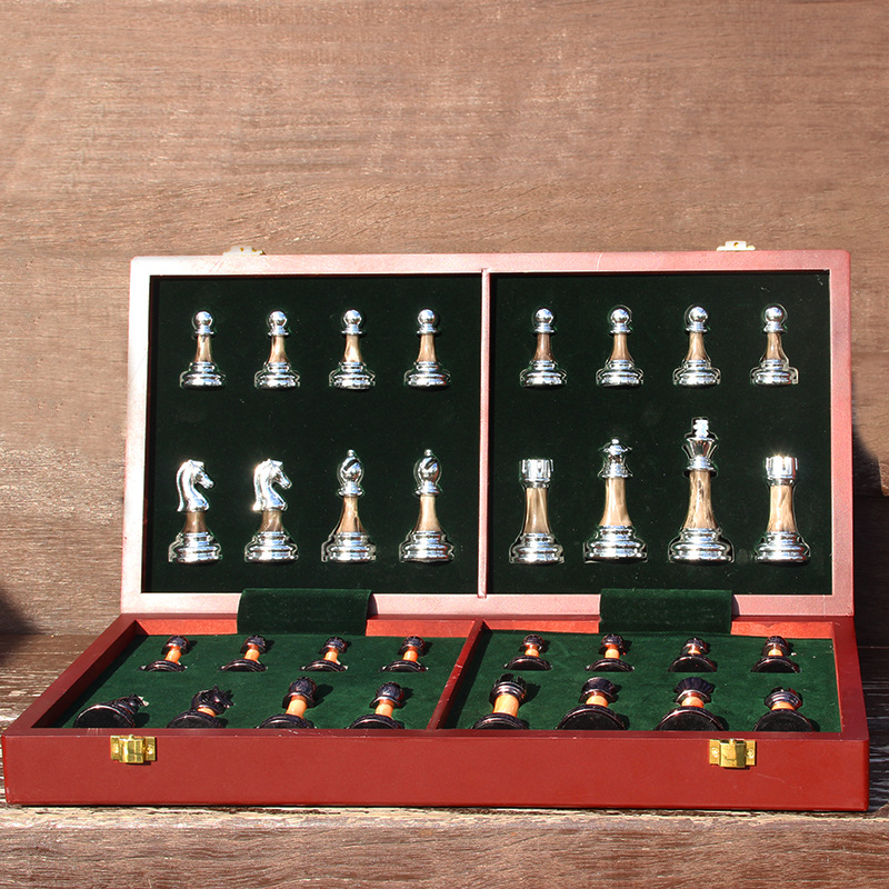 High-end Chess Set Made Of Metal And Acrylic