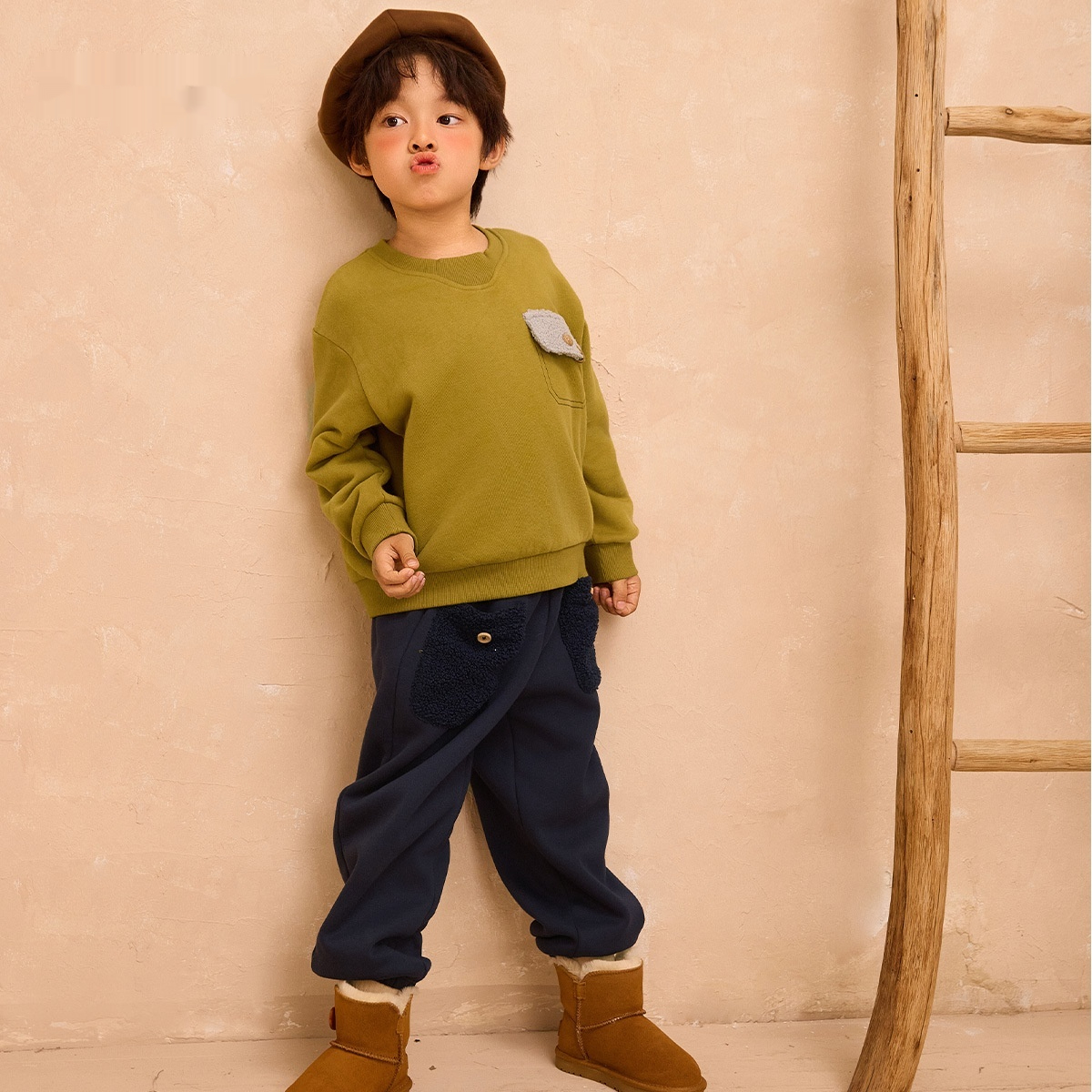 Boys And Girls Fleece-lined Hoodies And New Winter Baby Sweatpants