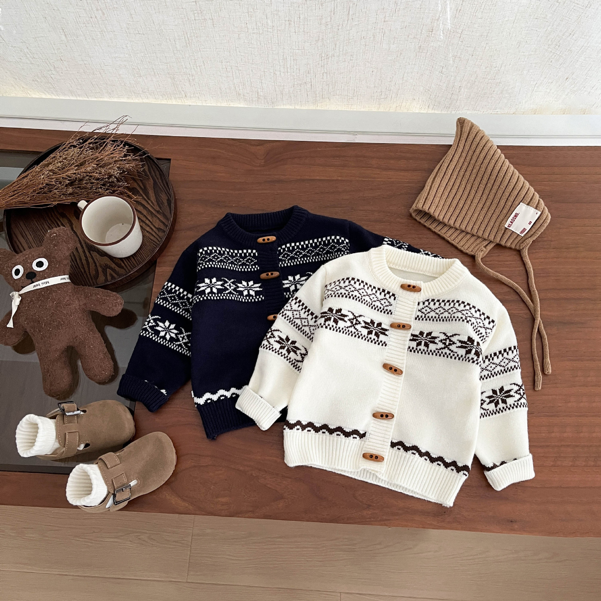 Retro Jacquard Knitted Cardigan For Baby Boys