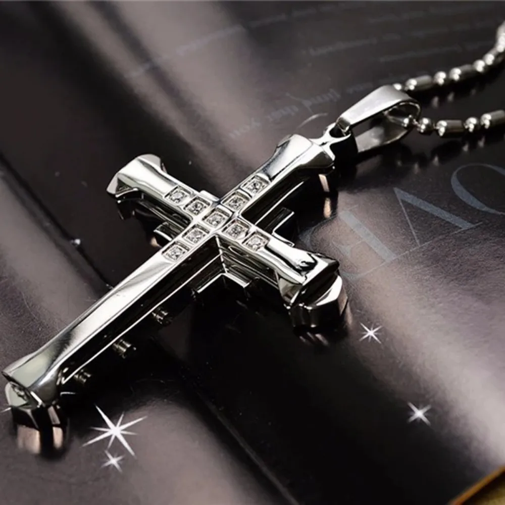 2024 New Male Crystal Cross Jesus Pendant Gold/Black/Blue Color Zirconia Cross Pendant Necklace Stainless Steel Jewelry photo 3