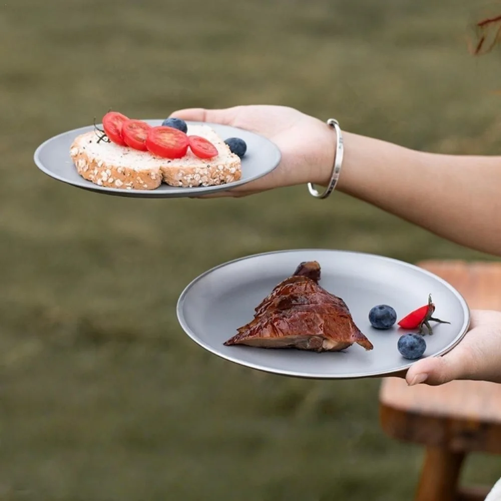 Camping Plate Lightweight Camping Plate For Barbecue Home Dinnerware Round Frosted Picnic Gear Reusable Tableware photo 4