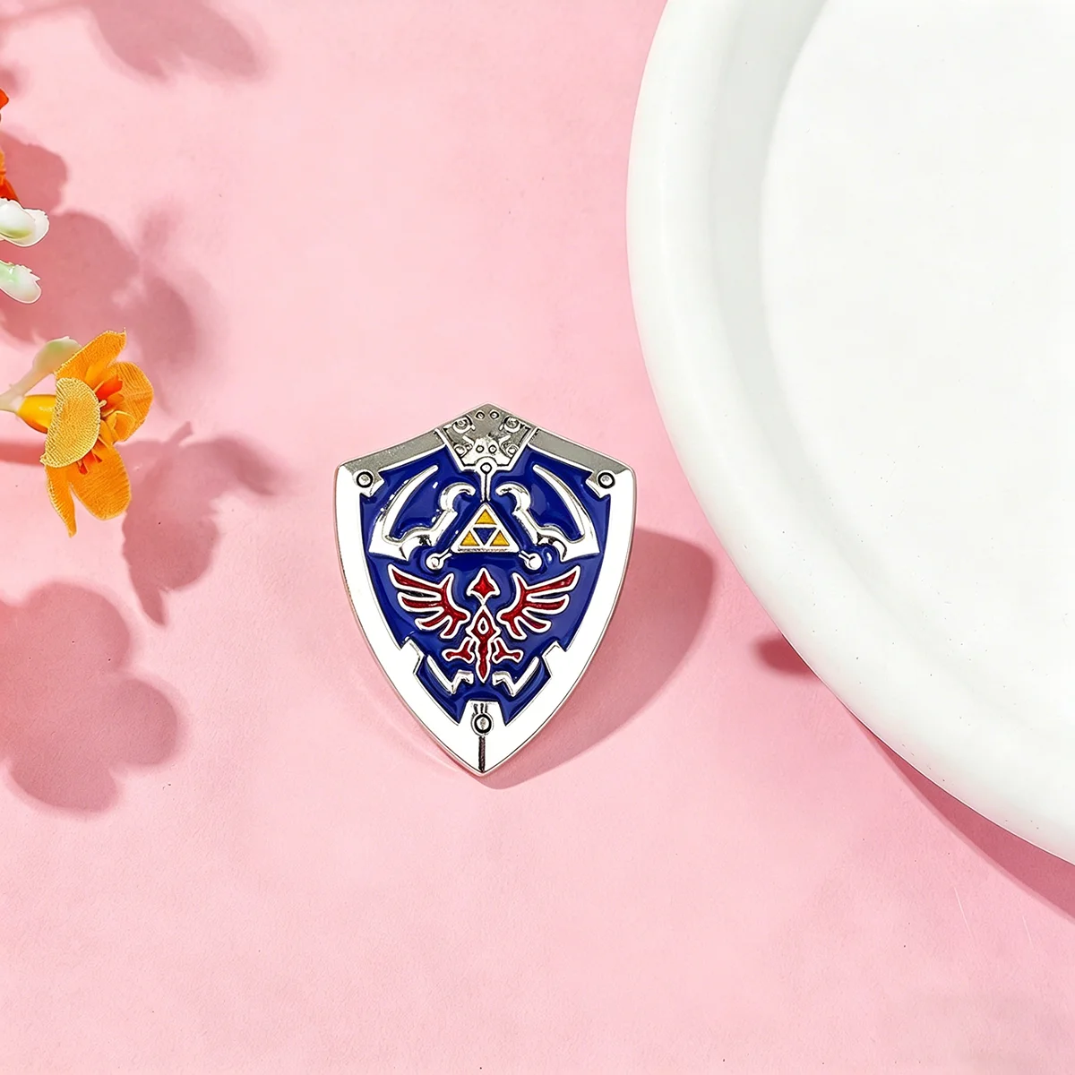 Games Periodicals Hylian Shield Enamel Brooch Cartoon Backpack Lapel Pin Cosplay Jewelry Accessories Props Fan Collection Gifts photo 2