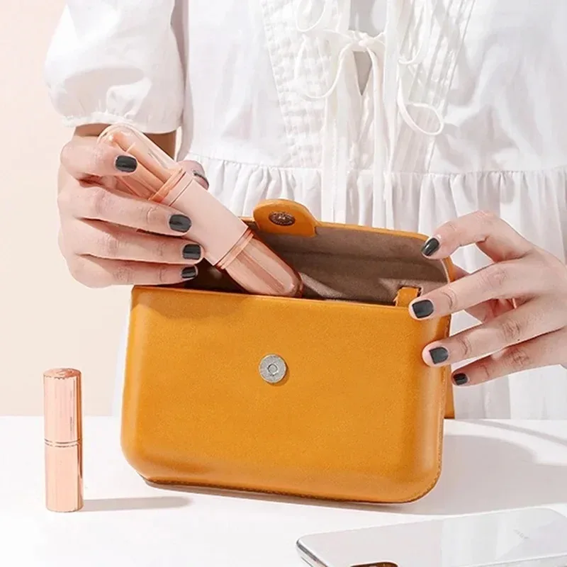 Portable Powder Blusher Brush With Cover 4 in 1 Travel Small Set Makeup Eye Shadow Telescopic Multi-Function Mini Makeup Tool photo 6