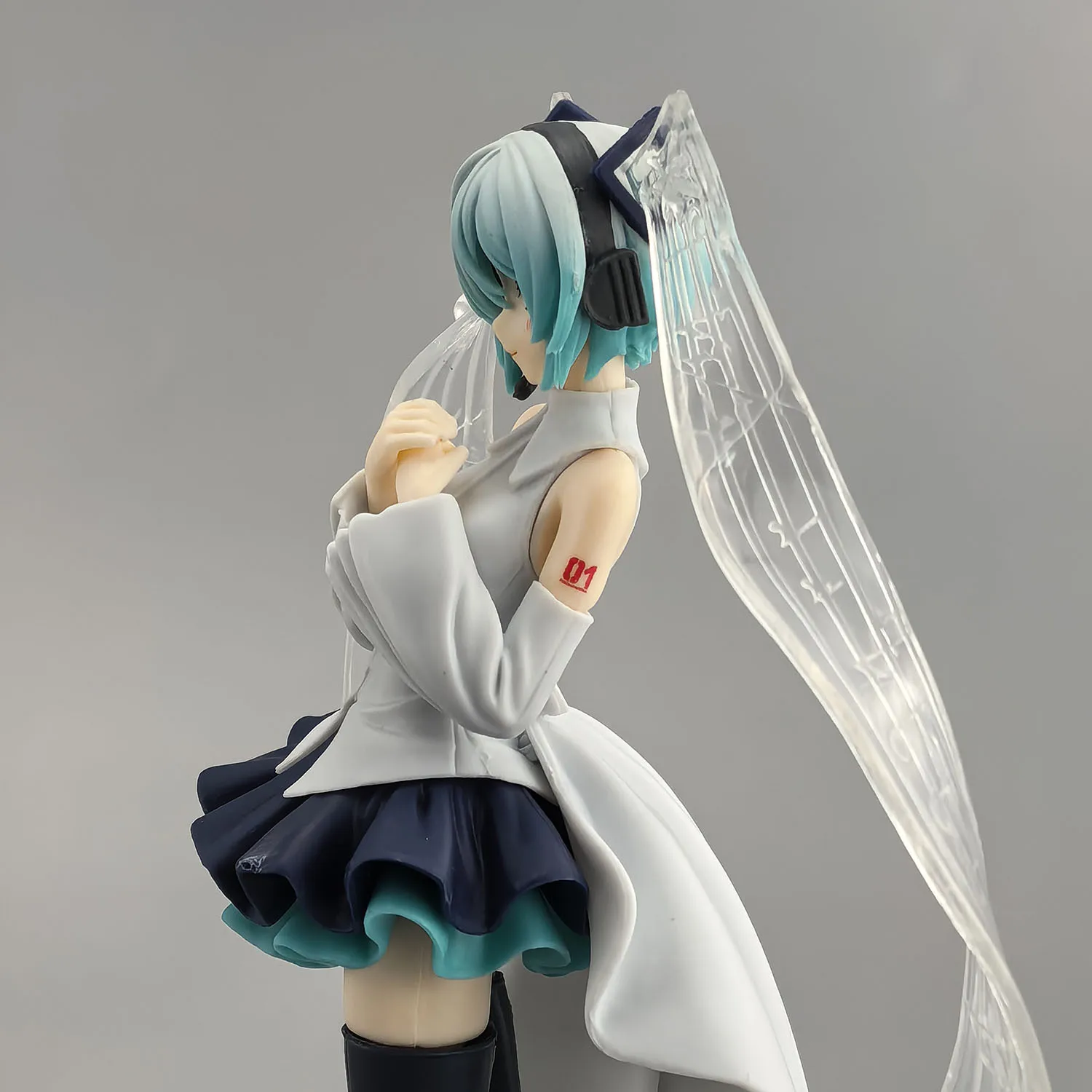 20CM Hatsune Miku Figure Vocaloid Anime Action Figure Little Missing Stars Model Toy  PVC Collection Ornaments Decoration Gifts photo 3