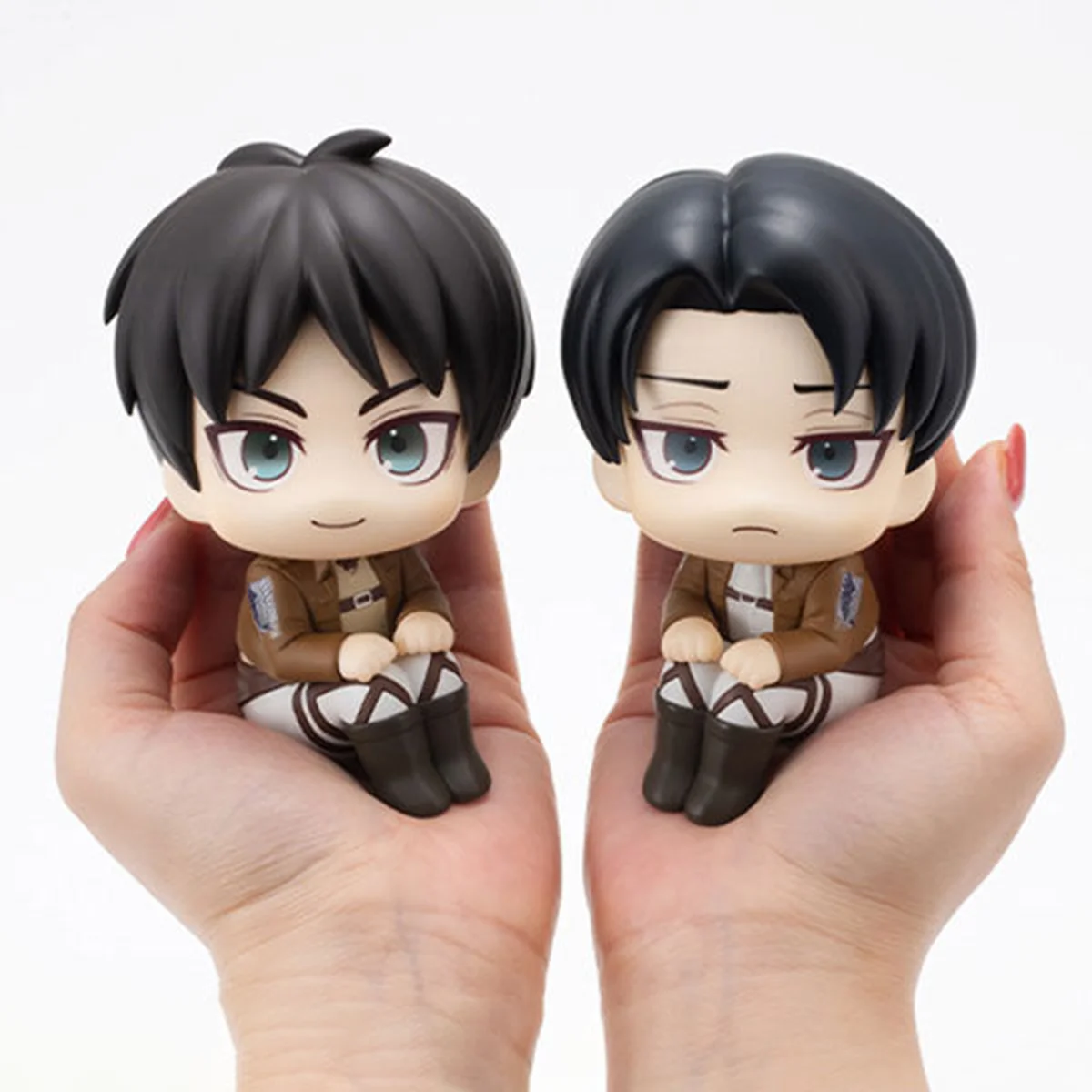 Attack on Titan Eren Jaeger Levi Ackerman Lookup Series Anime Action Figure Model Statue Desktop Ornament Collectible Small Gift Halloween Christmas Valentine's Day Gift Decoration photo 3