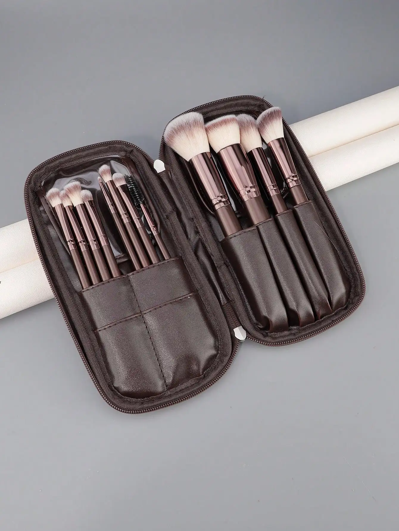 12pcs Brown Makeup Brush Set With PU Zipper Bag, Wooden Handle With Soft Synthetic Bristles, Suitable For Face And Eye Makeup photo 5