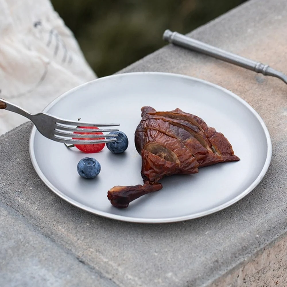 Camping Plate Lightweight Camping Plate For Barbecue Home Dinnerware Round Frosted Picnic Gear Reusable Tableware photo 5