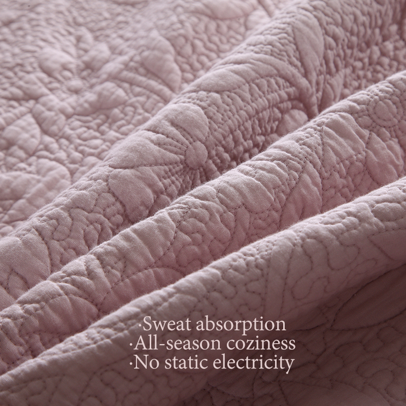 3-Piece  Rose Floral Embossed Quilted Bedspread Set  Cotton Filled Reversible Coverlet With Scalloped Ruffled Edges Wrinkle Release Pet Hair Resistant Anti-Static Fade Proof Machine Washable Soft photo 6