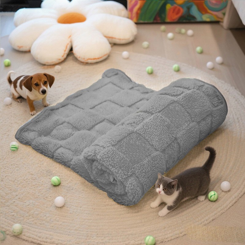 Thick Plush Waterproof Non-Slip Pet Pee Mat Cover For Cats & Dogs photo 1