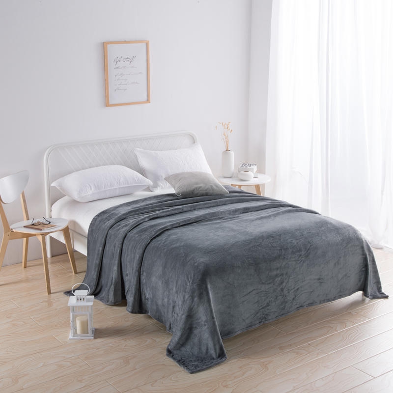 1PC Ultra Soft Plush Throw Blanket, Warm Fluffy Lightweight Blanket For Sofa Bed Couch photo 2