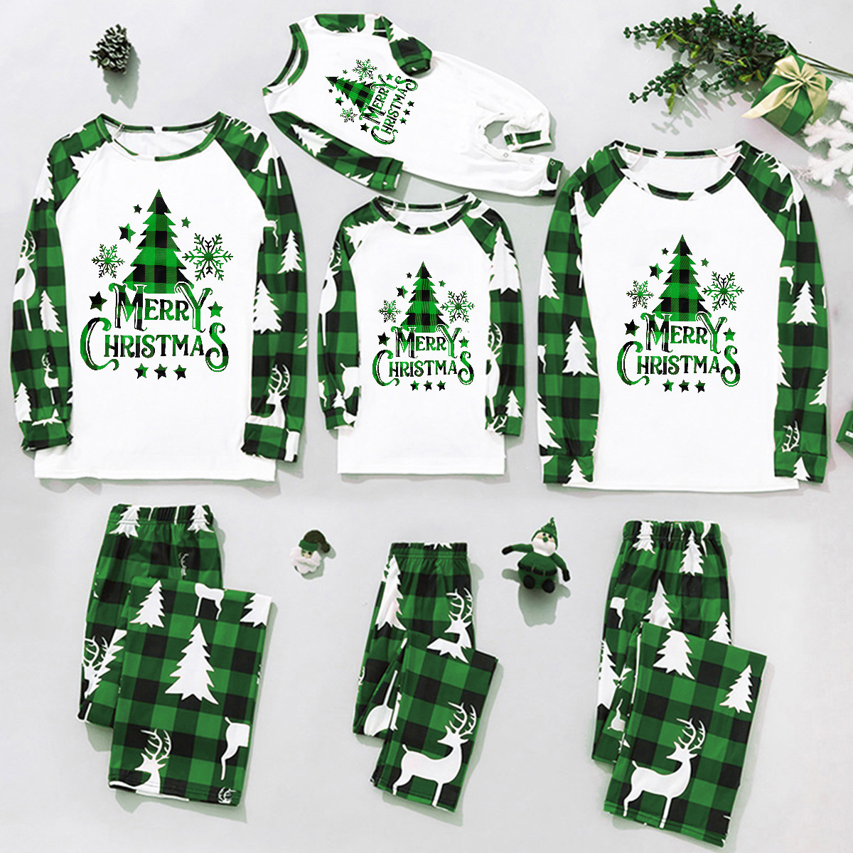 Parent-child Leisure Wear Set Plaid Stitching Printing Christmas photo 6